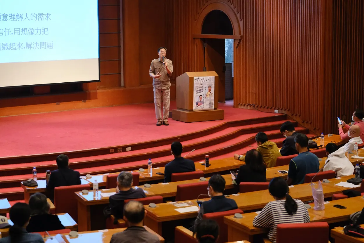 李偉文醫師與大眾分享豐富的內容讓人欲罷不能